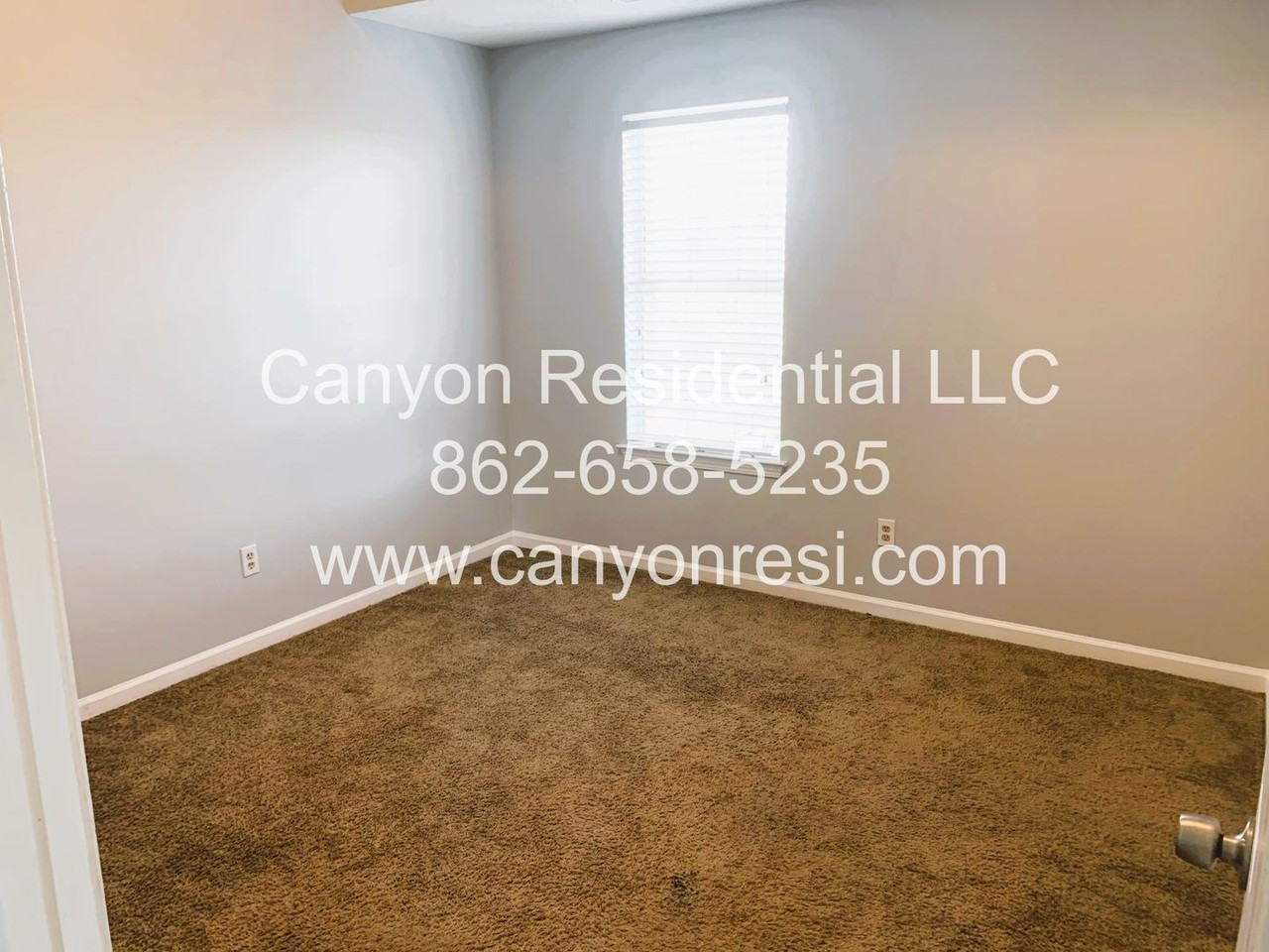 2554 Willenhall Way - Photo 7 of 12