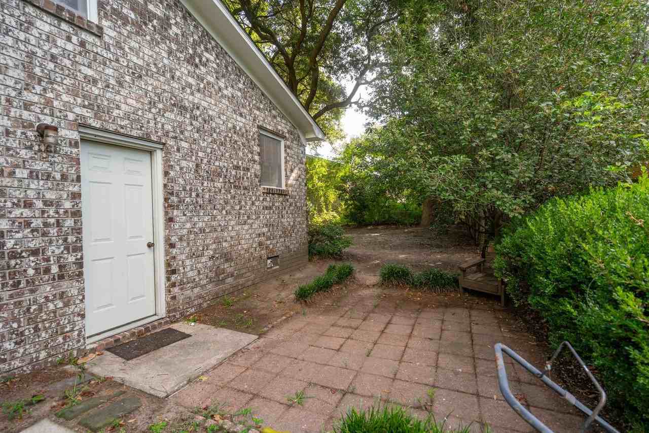 806 Abcaw Way - Photo 5 of 47