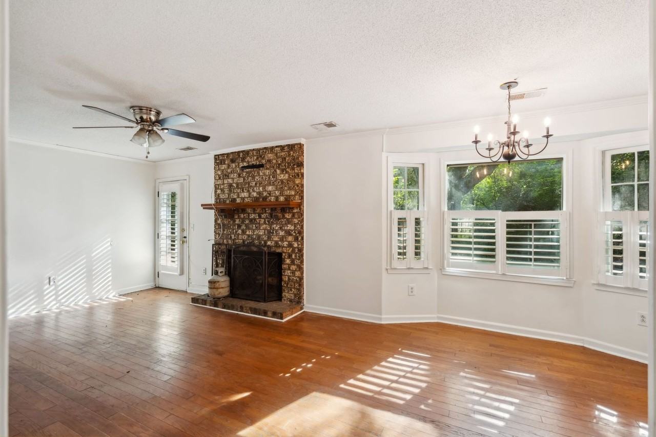 806 Abcaw Way - Photo 6 of 47