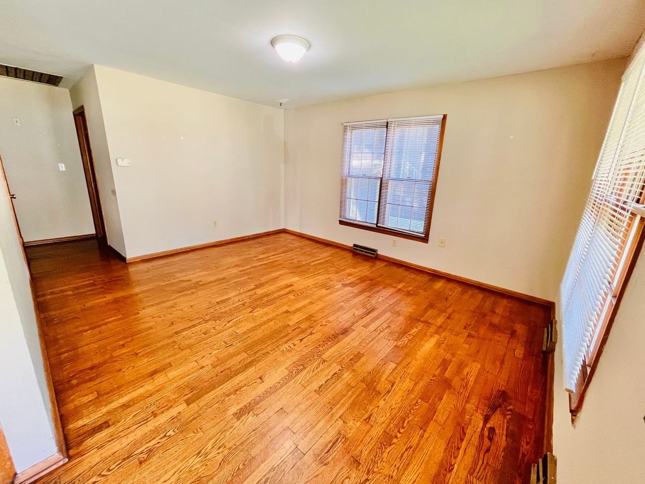 934 E Delmar St - Photo 6 of 23