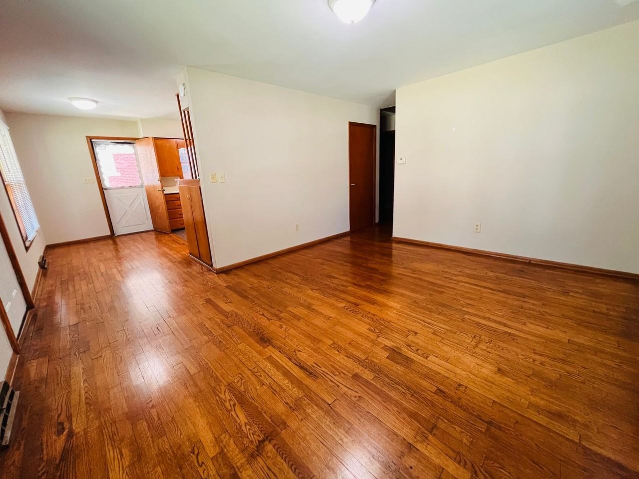 934 E Delmar St - Photo 7 of 23