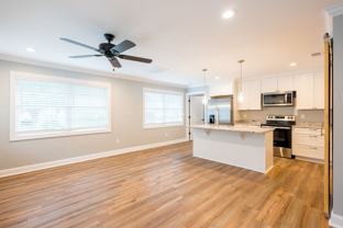 1201 N Oak St #A - Photo 1 of 1