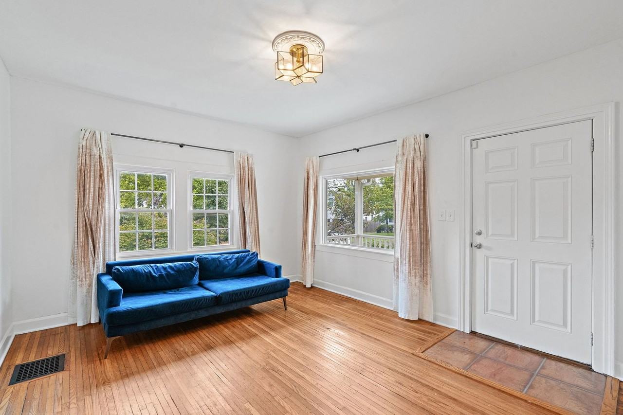 307 Tillman Ln - Photo 3 of 50