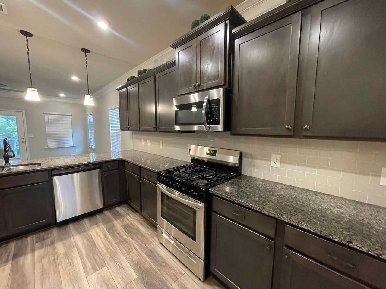 132 Light Ln - Photo 6 of 18