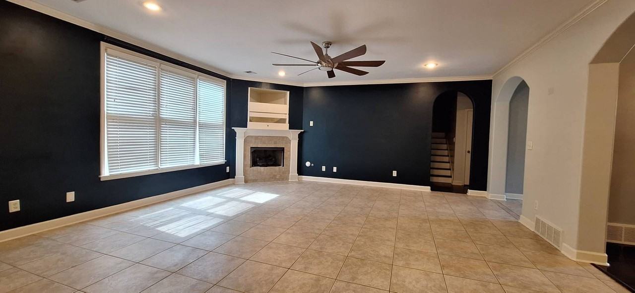 10275 Herons Nest Cv E - Photo 3 of 19