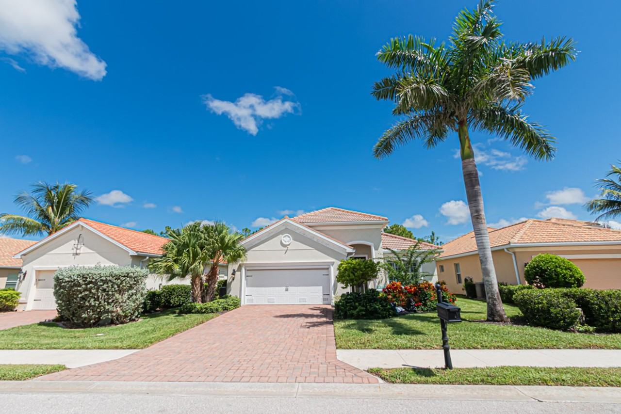 14467 Manchester Dr - Photo 3 of 50