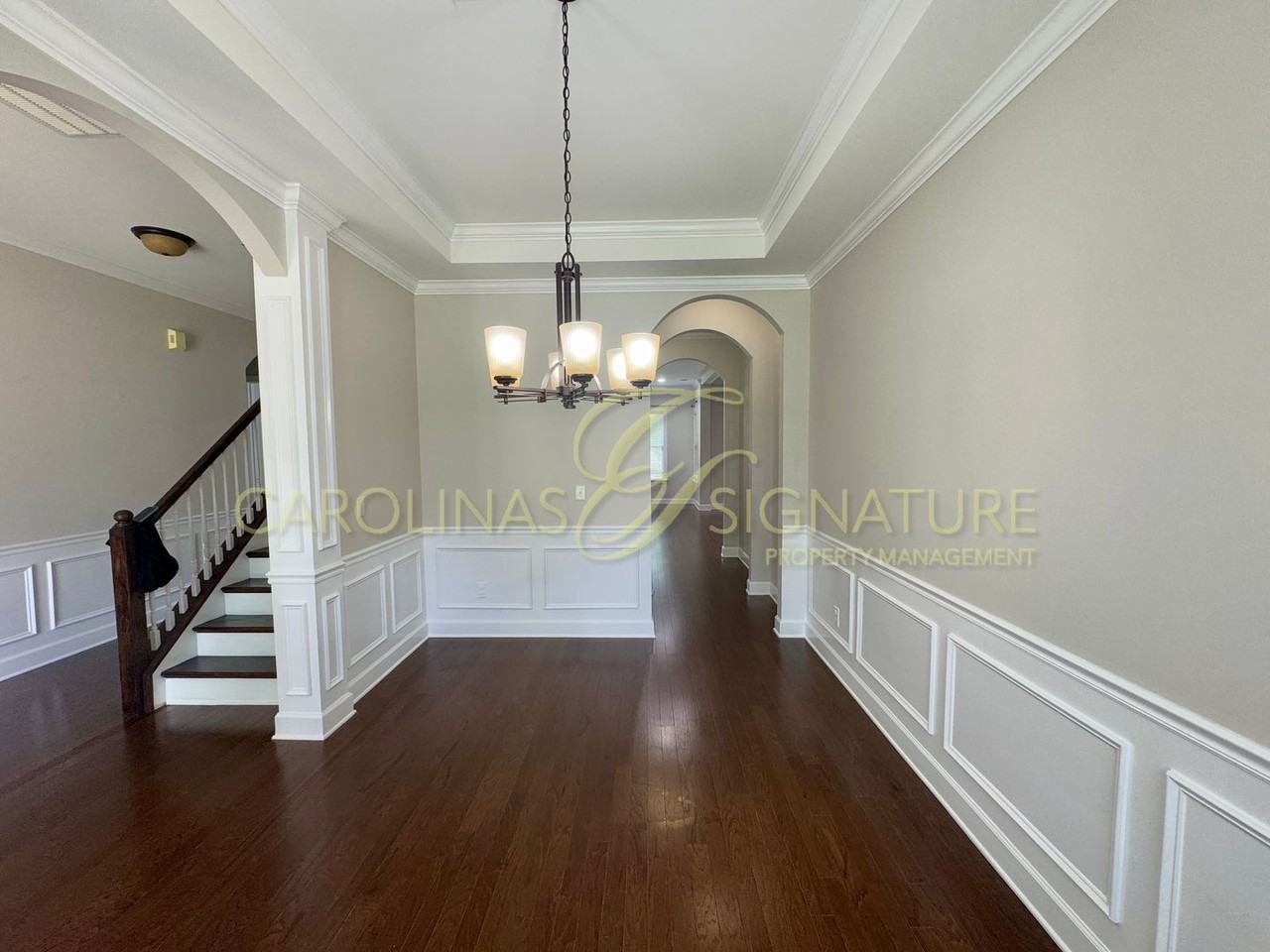 960 Forbes Rd - Photo 3 of 48