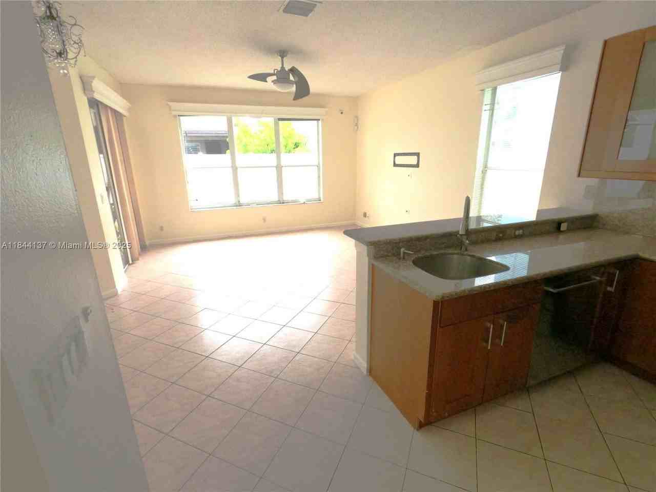 1943 Sw 149th Ave - Photo 3 of 29