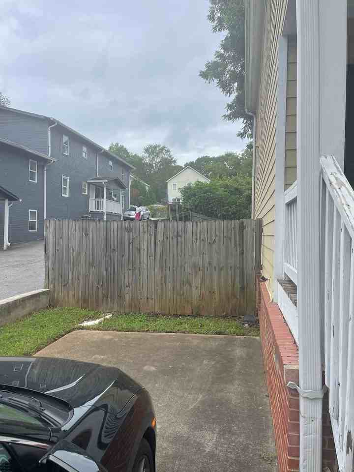 596 Joseph E Lowery Blvd Nw - Photo 4 of 17