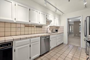 365 Forest Ave - Photo 1 of 1