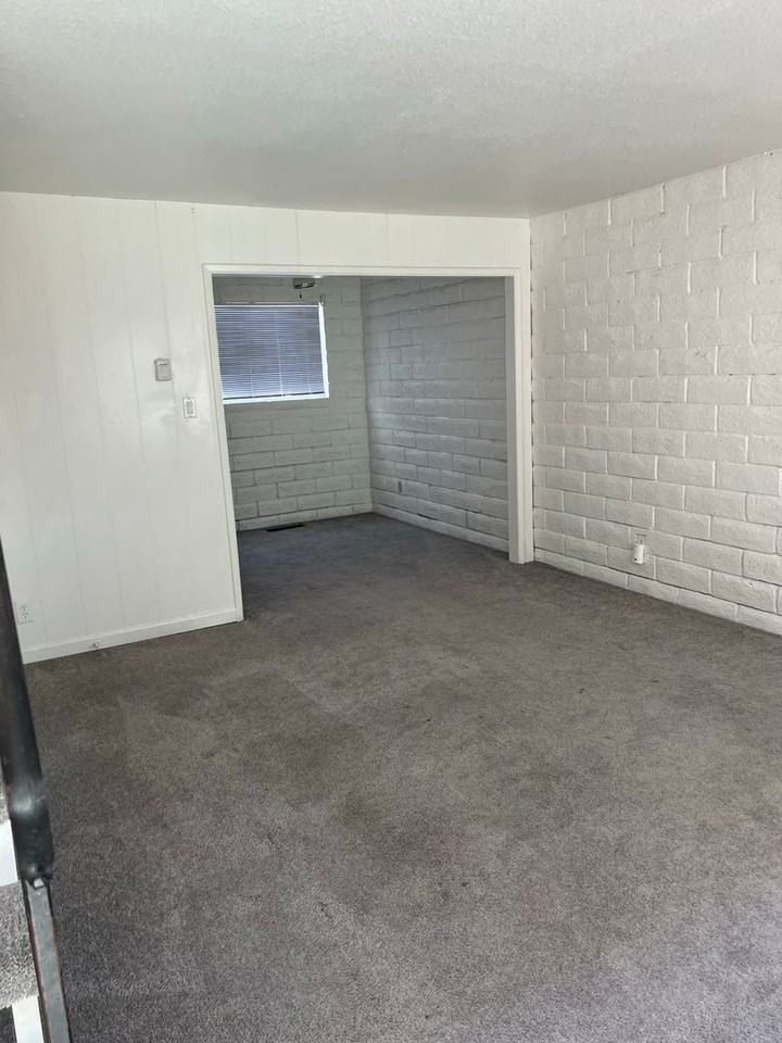 2962 Salem Pl - Photo 3 of 8