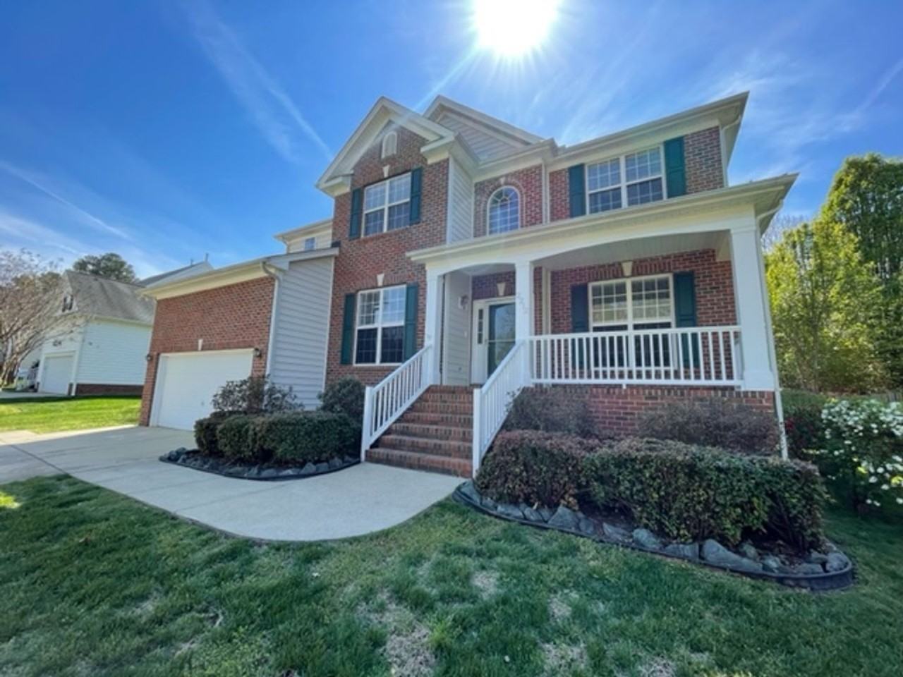 2212 Becketts Ridge Dr - Photo 3 of 37