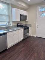 featured image of 7 S Chester Ave