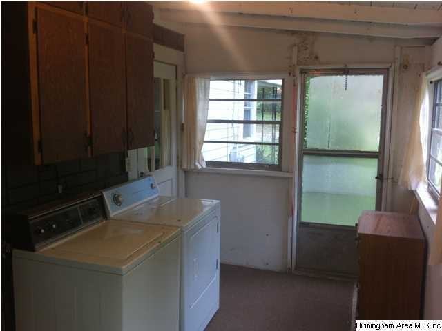 916 Keel St - Photo 3 of 7