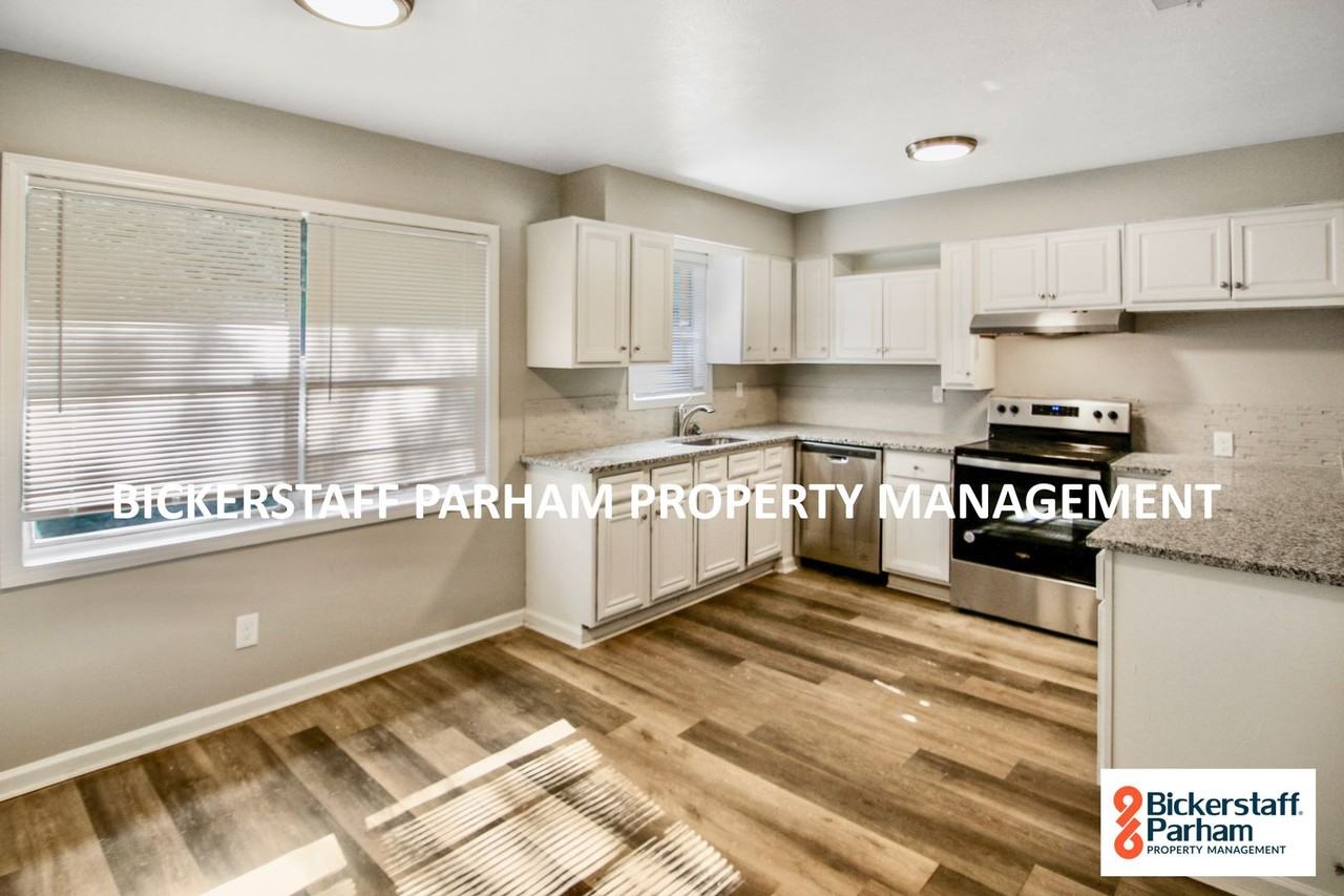 5754 Teresa Street - Photo 4 of 17