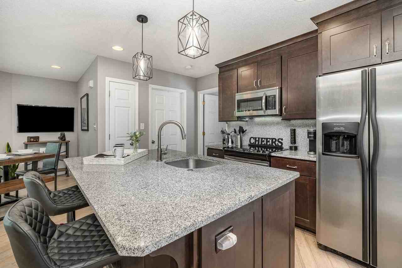 7815 Lucy Ln - Photo 3 of 29