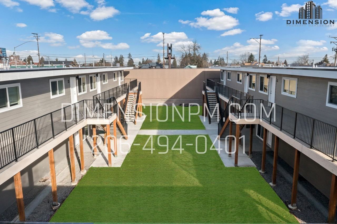 Lincoln Flats - Photo 6 of 34