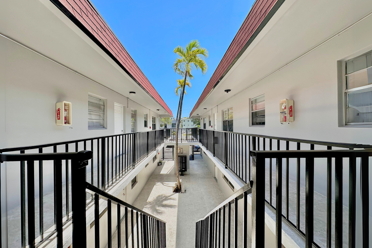 2025 Washington Street - Photo 2 of 50