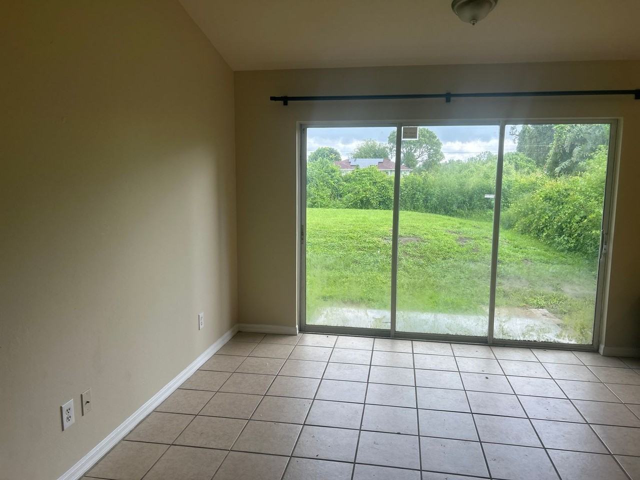 4756 28th St Sw - Photo 7 of 18