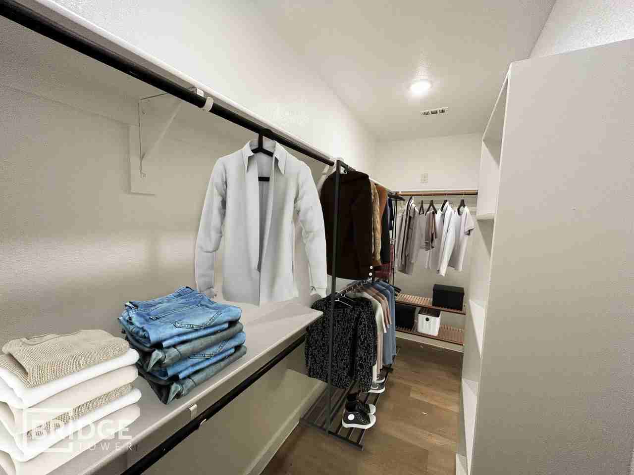 4117 Tobin Dr - Photo 4 of 12