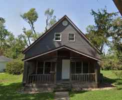 featured image of 409 W Mulberry St