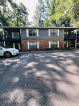 581 Holyoke Ct Apt - Photo 1 of 1