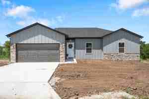 featured image of 660 660 E. Forest Street