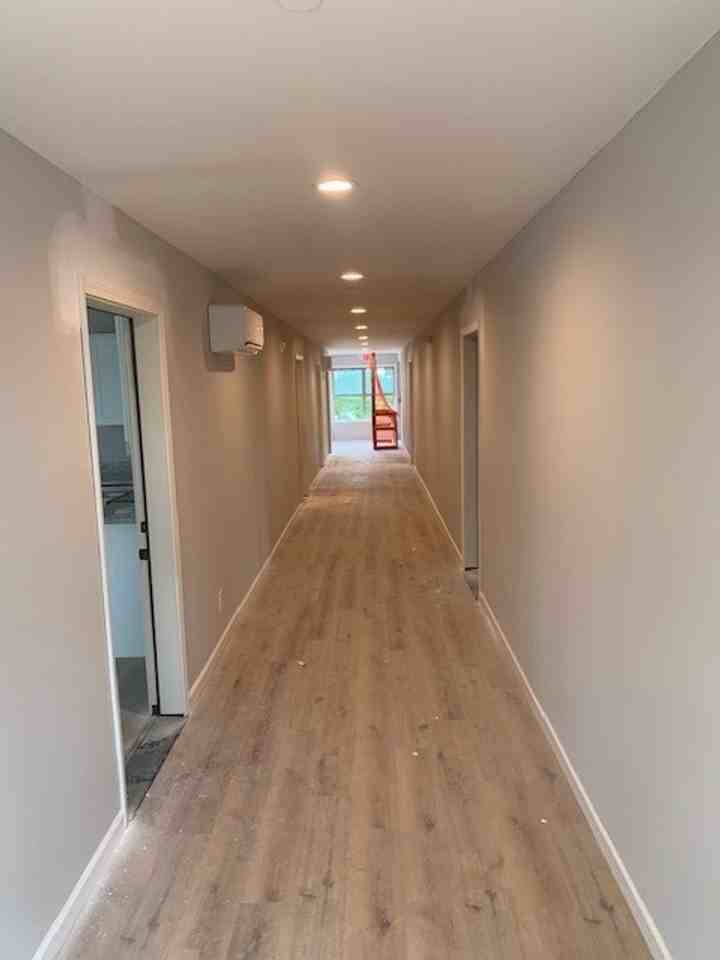 Tower 829 Apartments - Photo 7 of 10