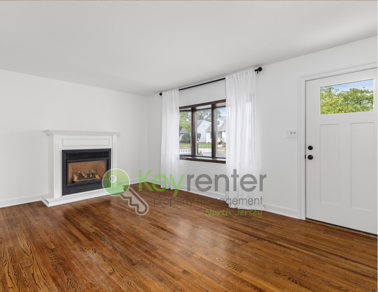 35 Elmwood Dr - Photo 3 of 20