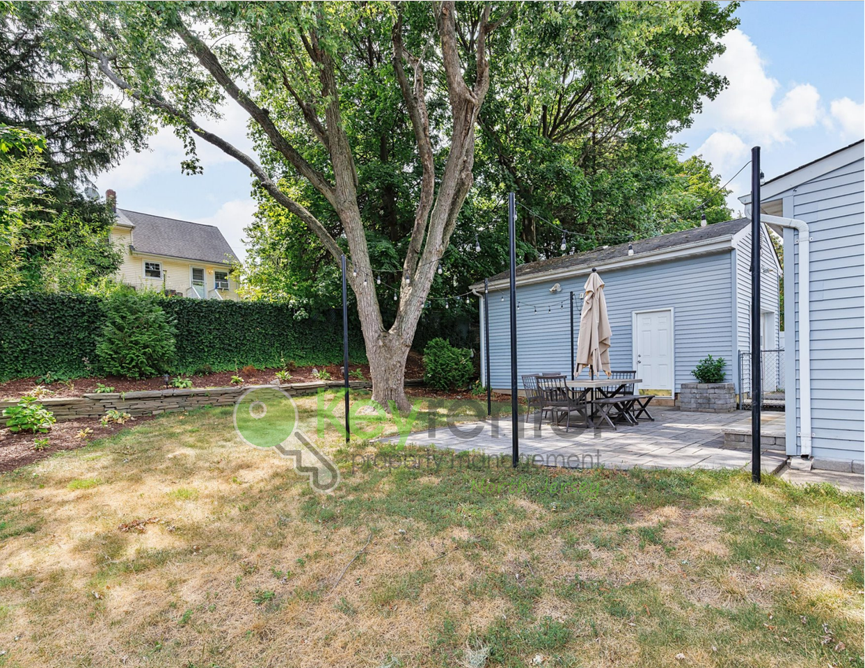 35 Elmwood Dr - Photo 2 of 20