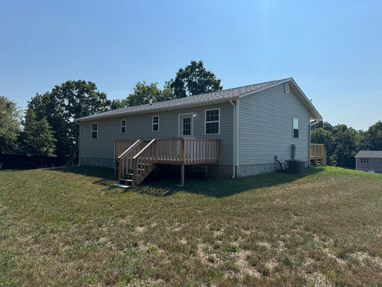 26910 Stephanie Ln - Photo 3 of 34