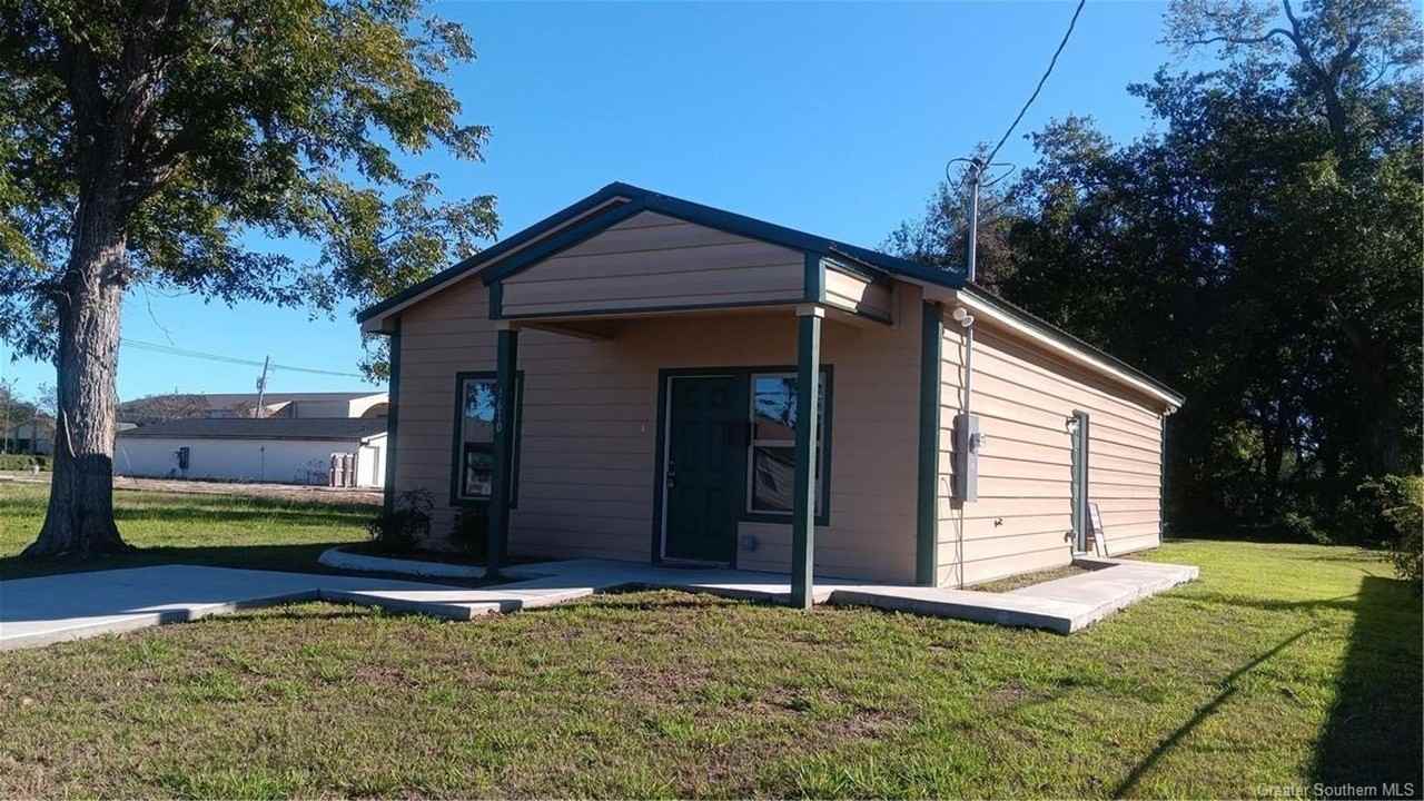 1610 Moeling St - Photo 2 of 13