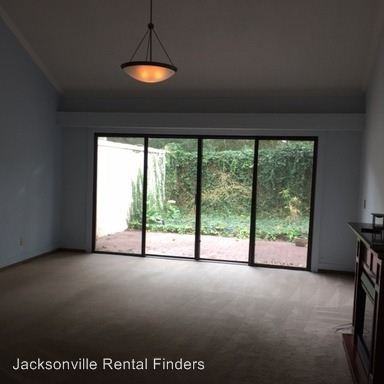 15 Zachary Ct - Photo 3 of 17