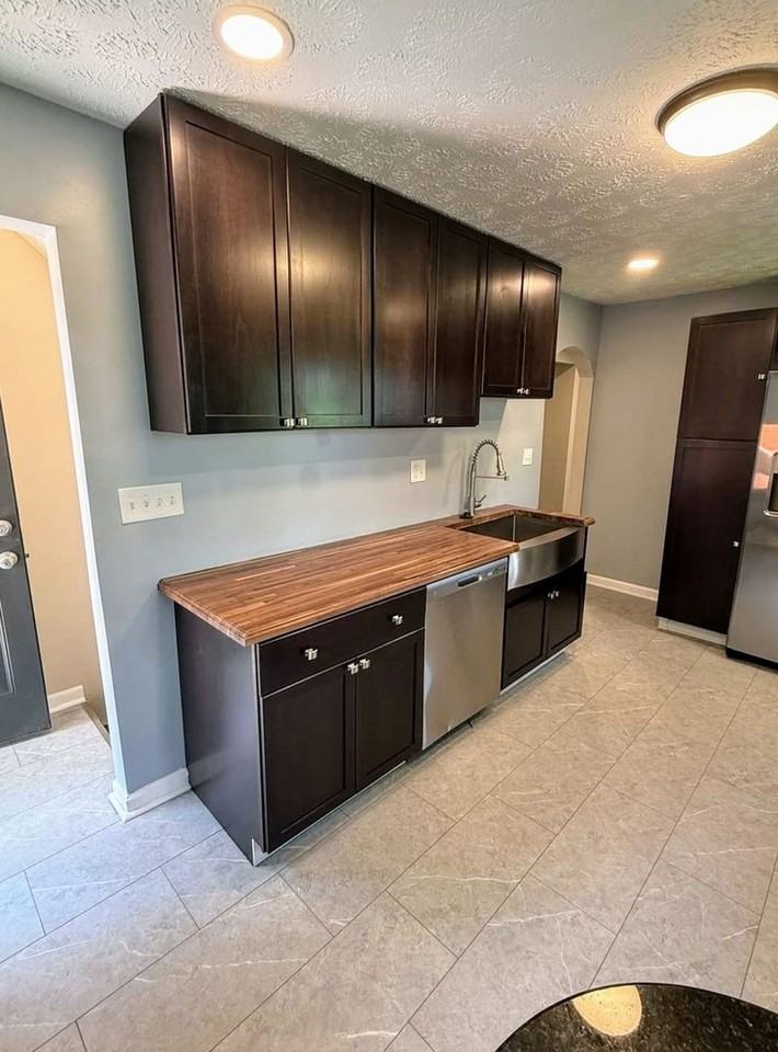 8079 W 3rd St - Photo 6 of 21