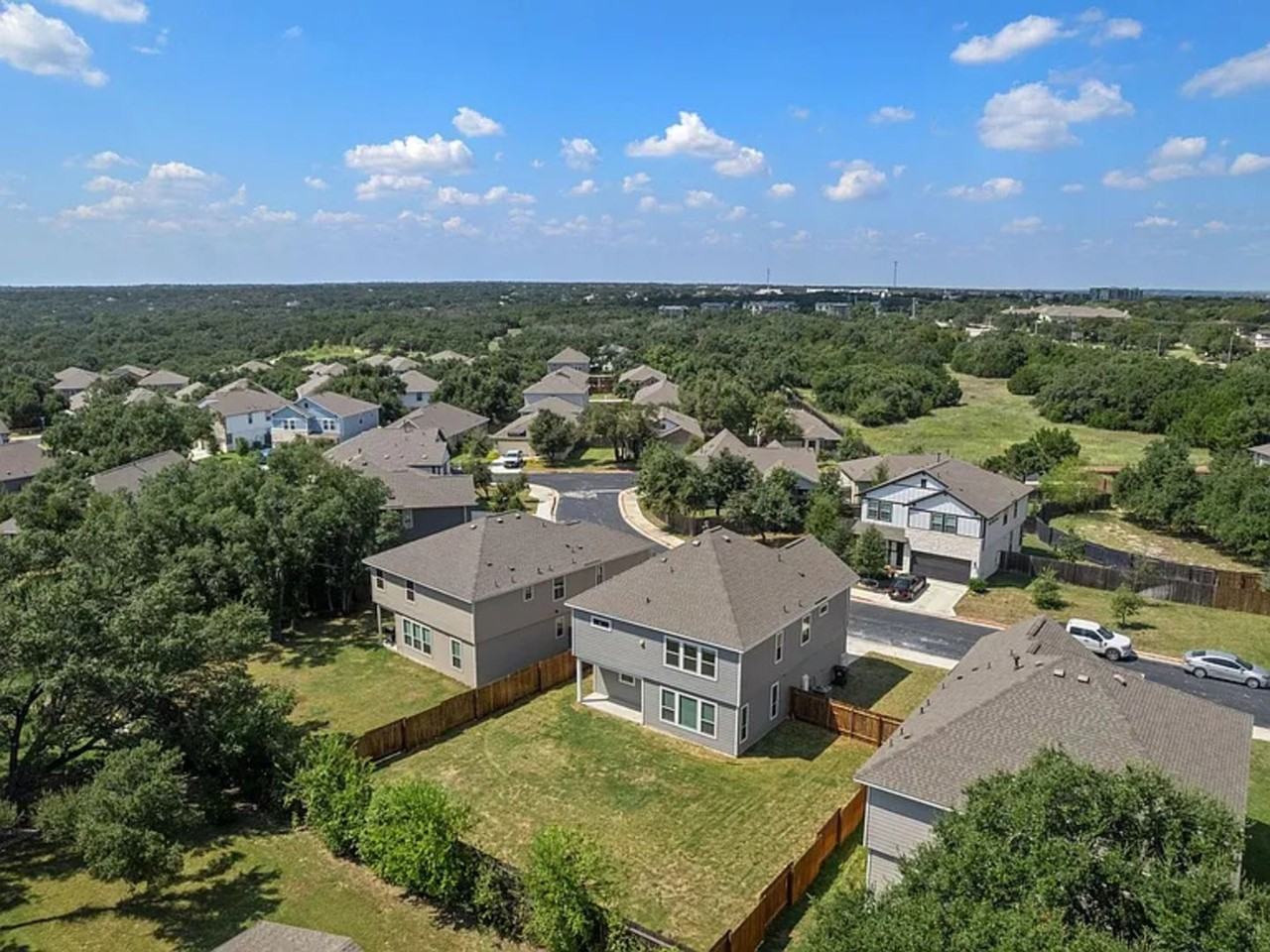 112 Driftwood Hills Way - Photo 4 of 50