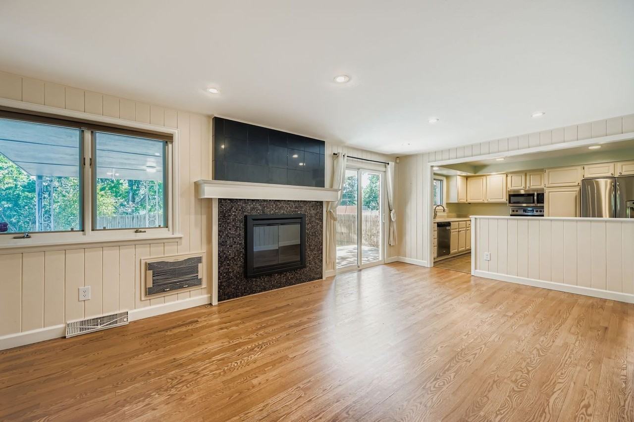 8296 E Girard Ave - Photo 3 of 11