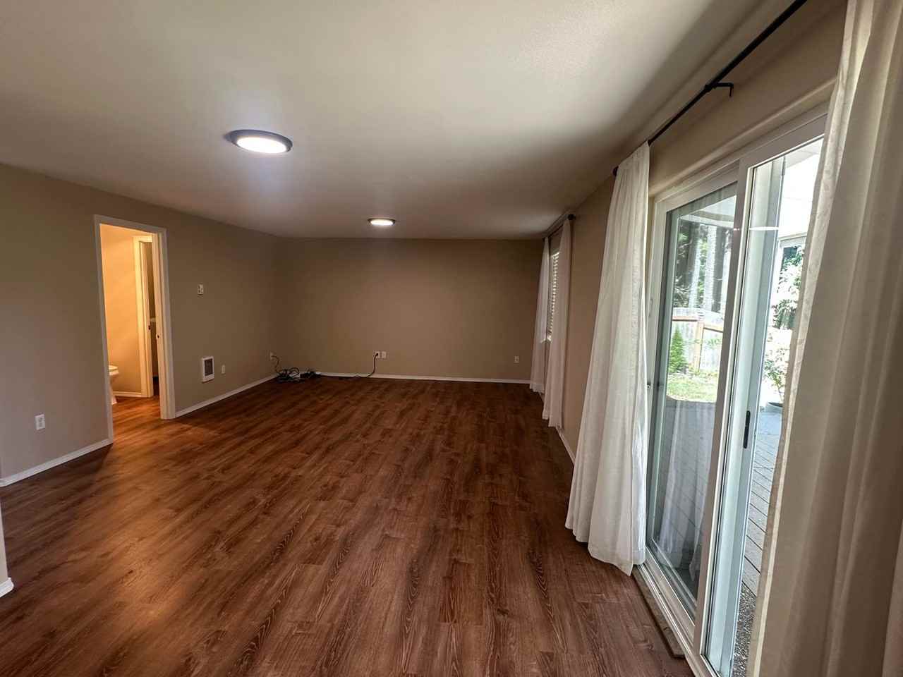 18524 Woodside Dr Se - Photo 6 of 26