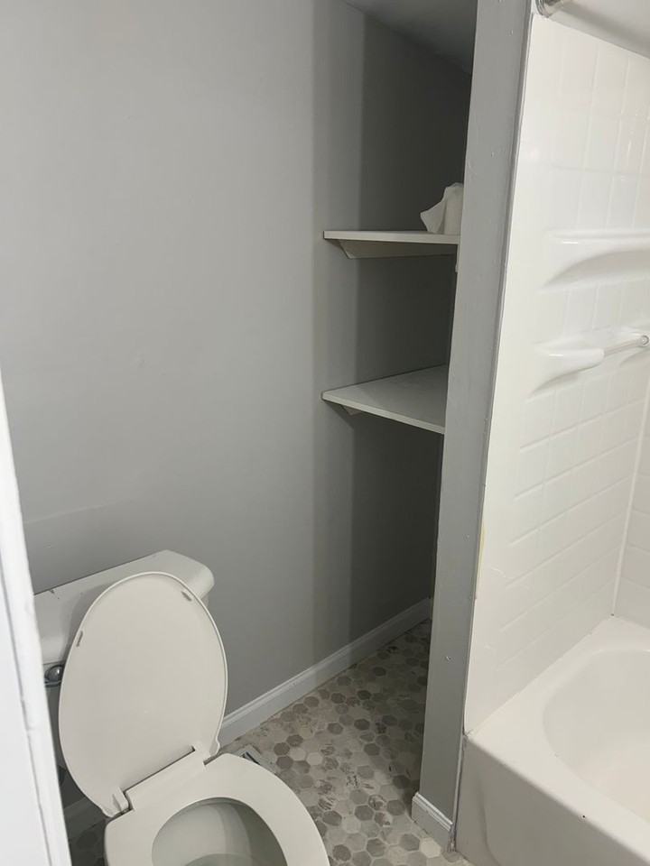 901 E Wilson Ave - Photo 3 of 4