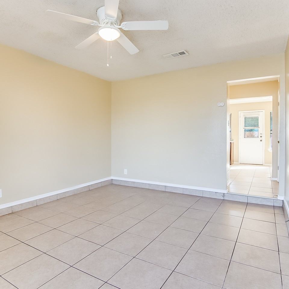 205 Pate Orr Rd N #D - Photo 6 of 27