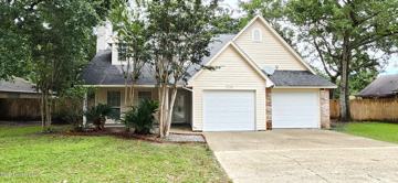 featured image of 7104 Oakhurst Dr