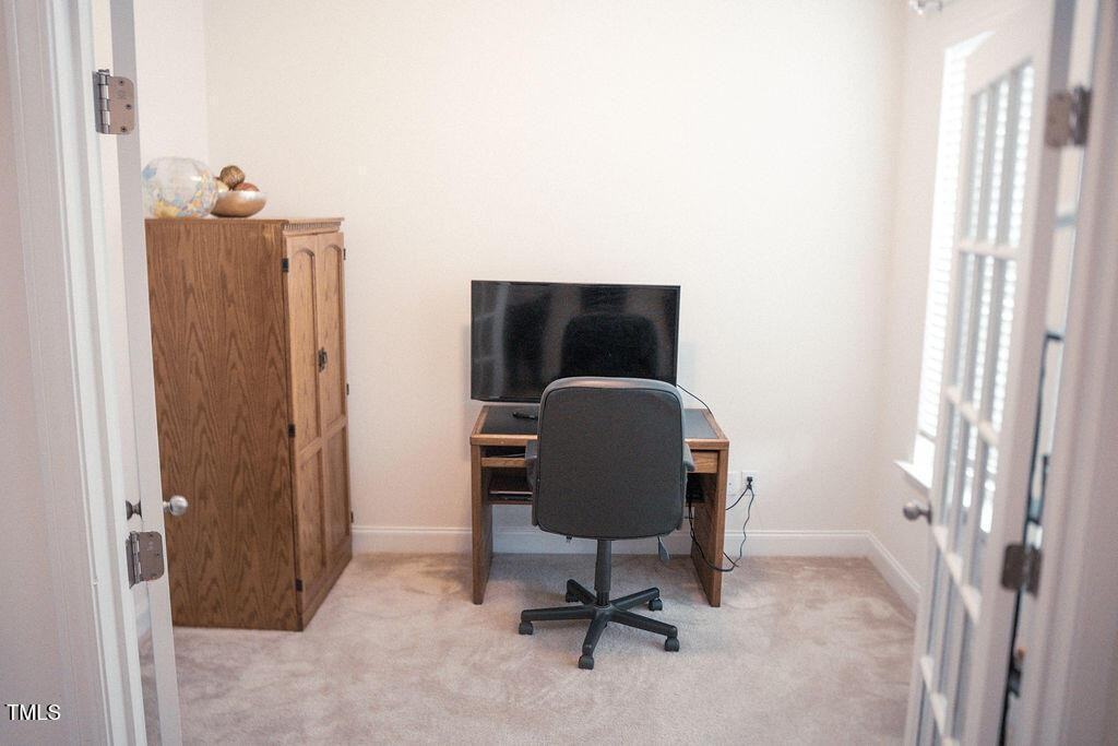 4 Bromley St - Photo 2 of 14