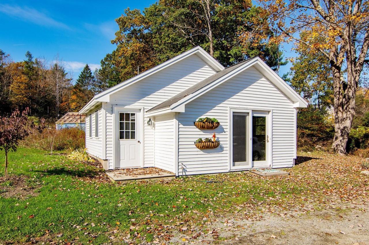 37 Parker Point Rd - Photo 6 of 7