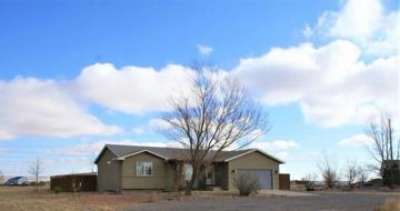 featured image of 1111 E Candlewood Ct