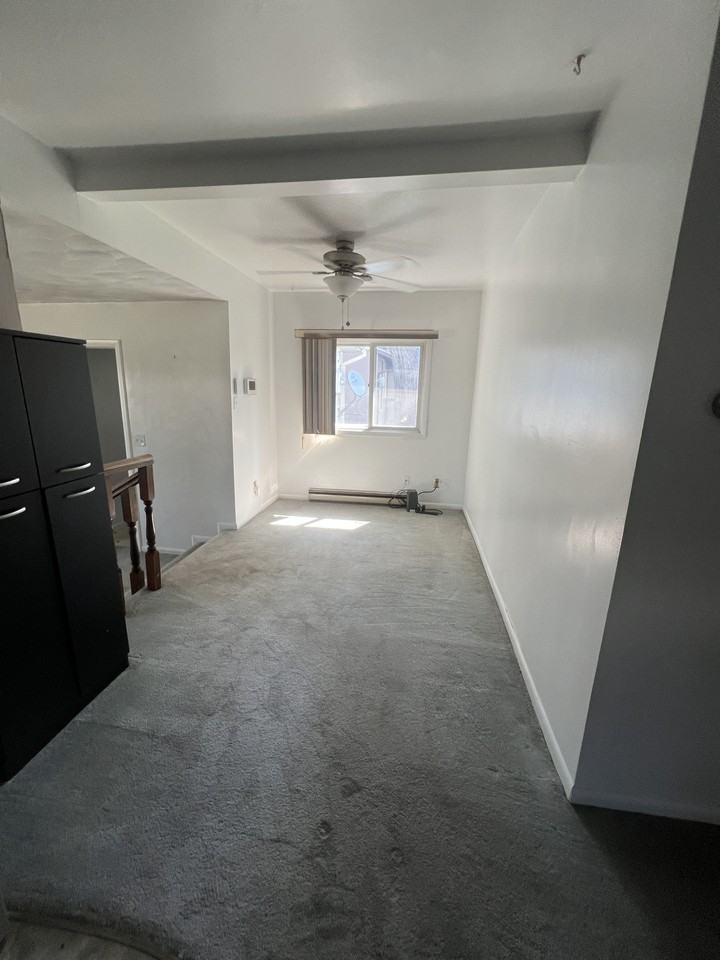 509 E Riverview Ave - Photo 5 of 19