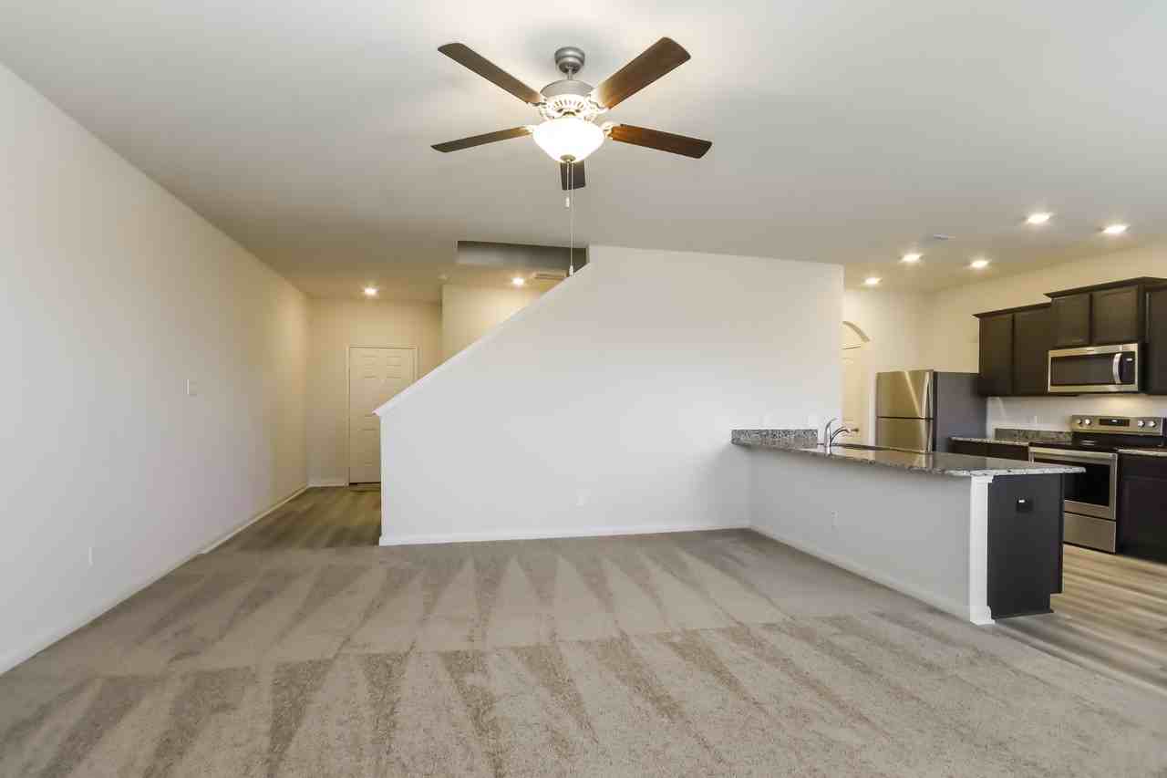 5911 Littoral Rd - Photo 5 of 17