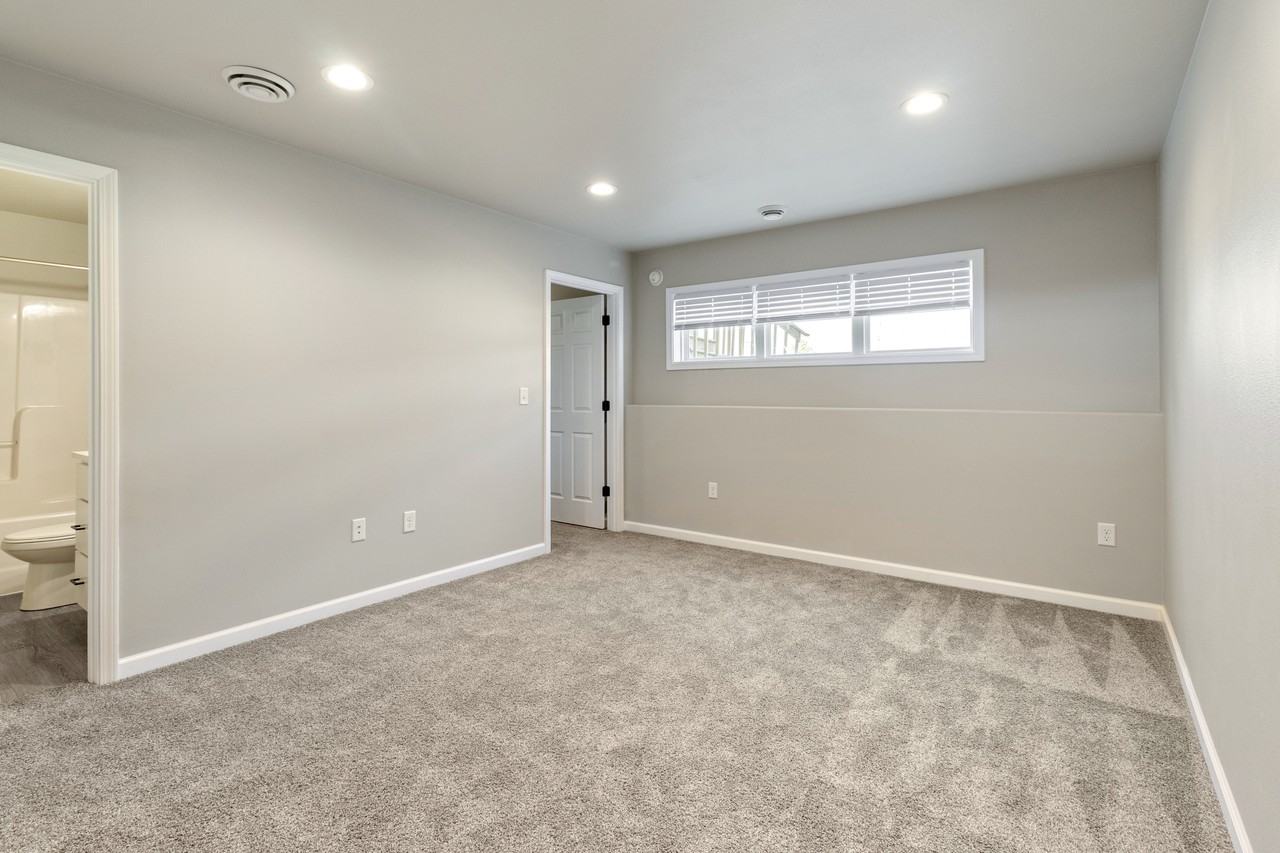 3651 56th St S #1 - Photo 3 of 12