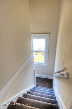 3224 Moody Ave - Photo 2 of 9