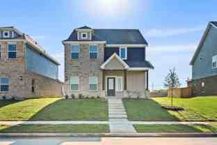 105 Magnolia Blvd - Photo 1 of 1