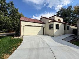 featured image of 3302 W 114th Pl