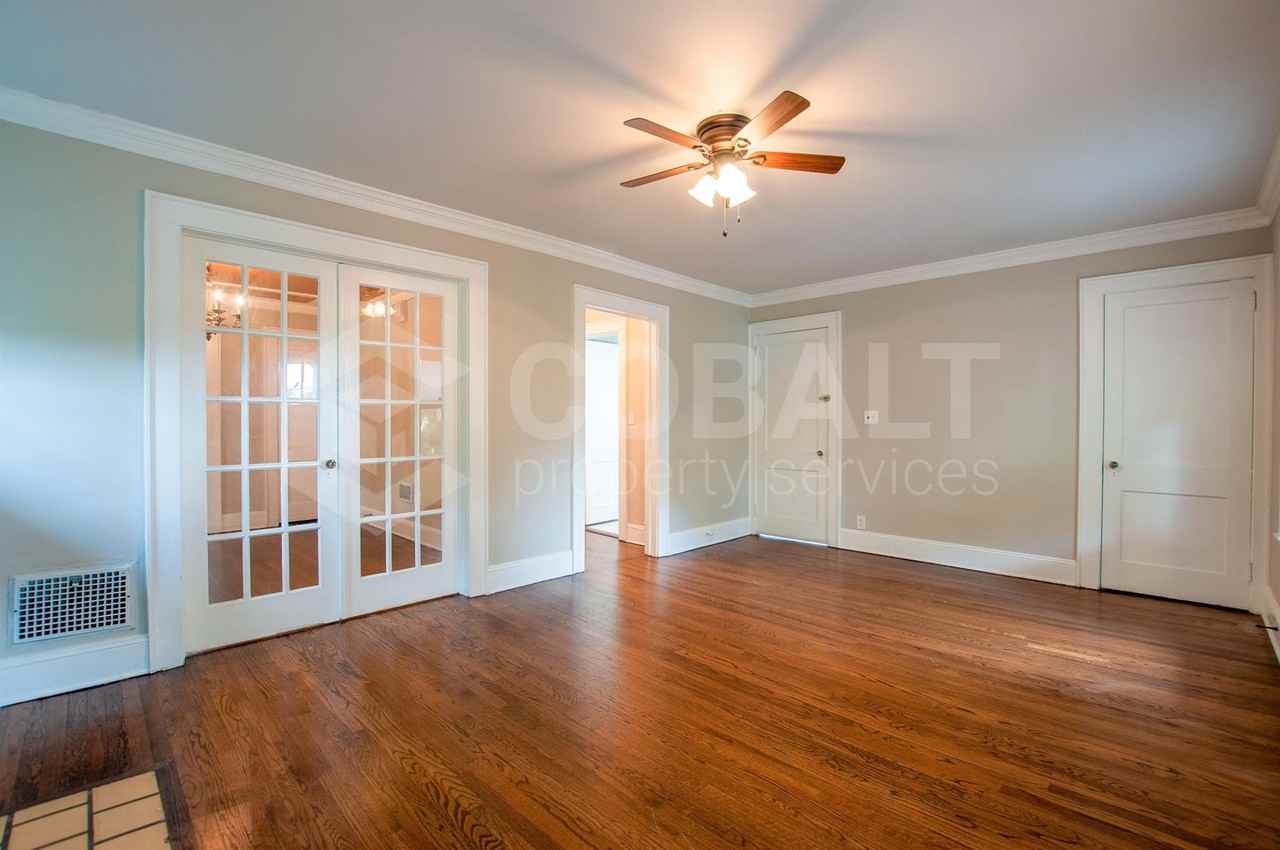 499 Winton Ter Ne #2 - Photo 5 of 29